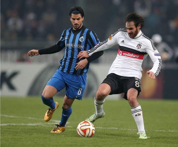 רפאלוב. המאמן מתייעץ איתו על שיטת המשחק // צילום: אי.פי